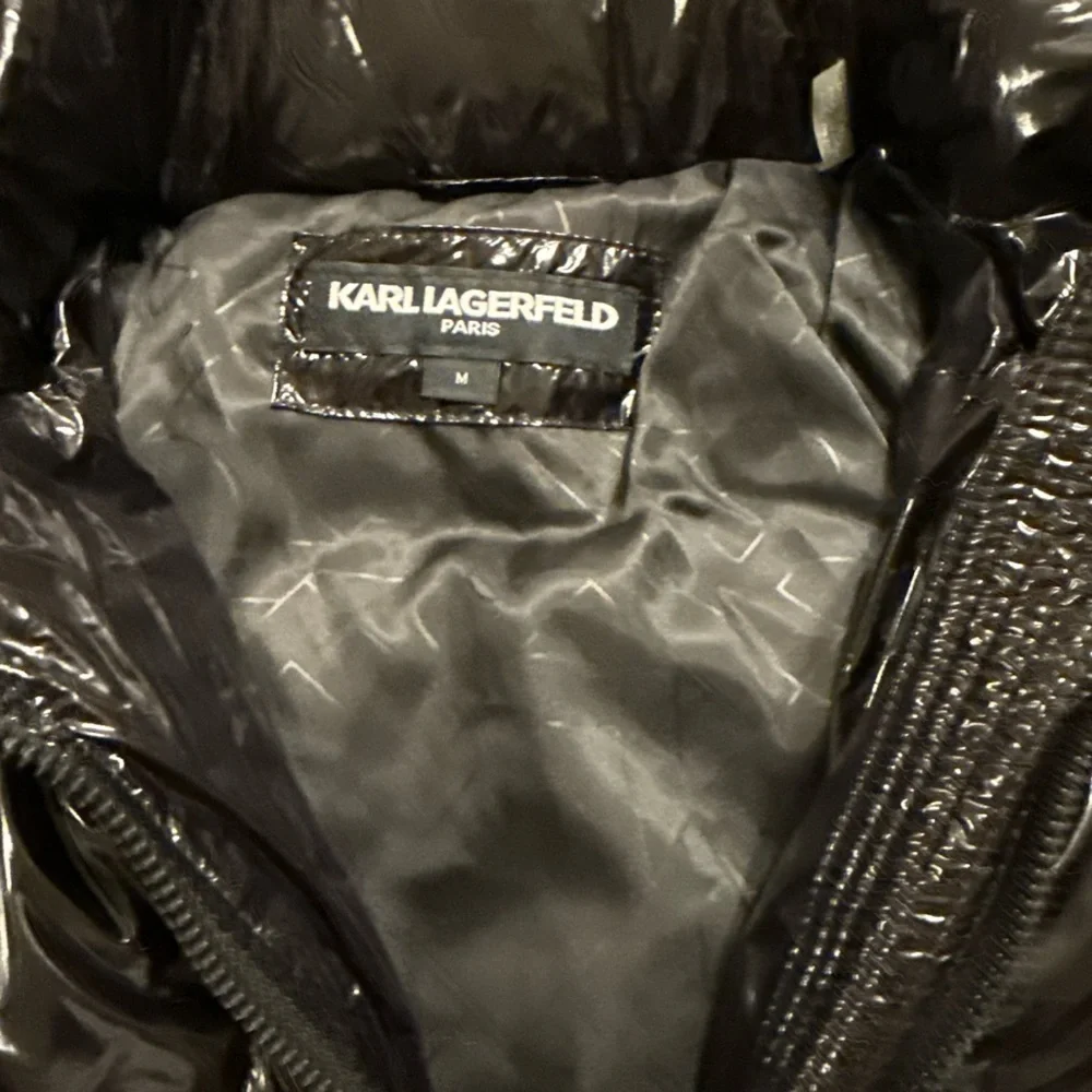 Karl Lagerfeld Paris Women's Hooded Puffer Coat. Size M Retail $320